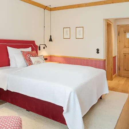 Gut Ising Hotel 5*