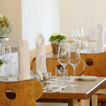 Hotel Gut Ising 5*